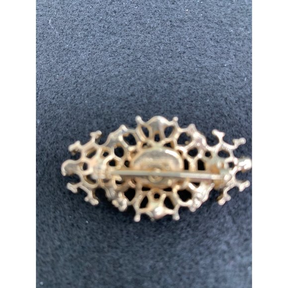 Unknown Maker Vintage Brooch  OS Gold, Green, Cream   Glass Stone, Faux Pearls i - Picture 3 of 13